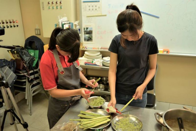 在地綠蘆筍特色菜餚訓練坊